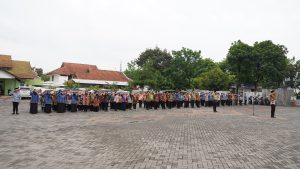 Pembimas Buddha Pimpin Apel Penghormatan Bendera dan Doa “Tekankan Karakter AIR dan Moralitas”