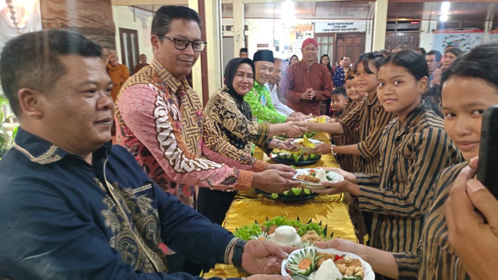 Pembimas Buddha Jateng Hadiri Launching Program Buddha Caraṇa