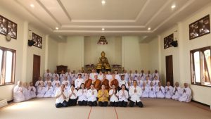 Pembimas Buddha Jawa Tengah Hadiri Penahbisan Pelatihan Aṭṭhasīlanī ASTINDA di Temanggung